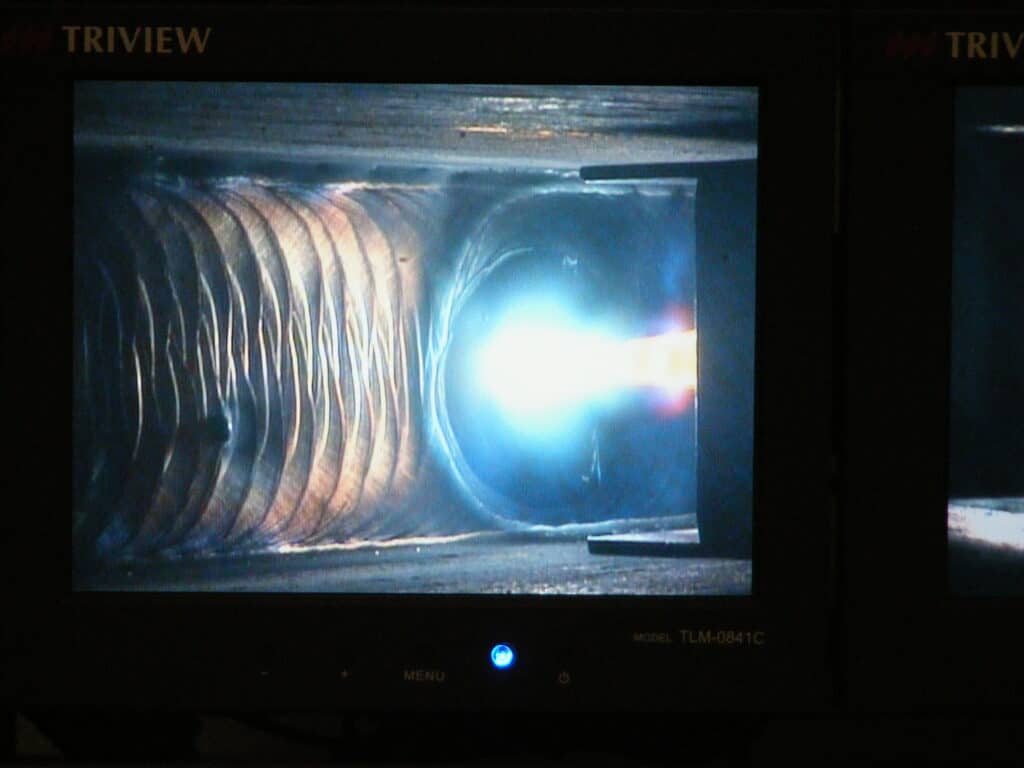 Computer vision systems can have trouble differentiating the weld puddle and arc from the surrounding metal.