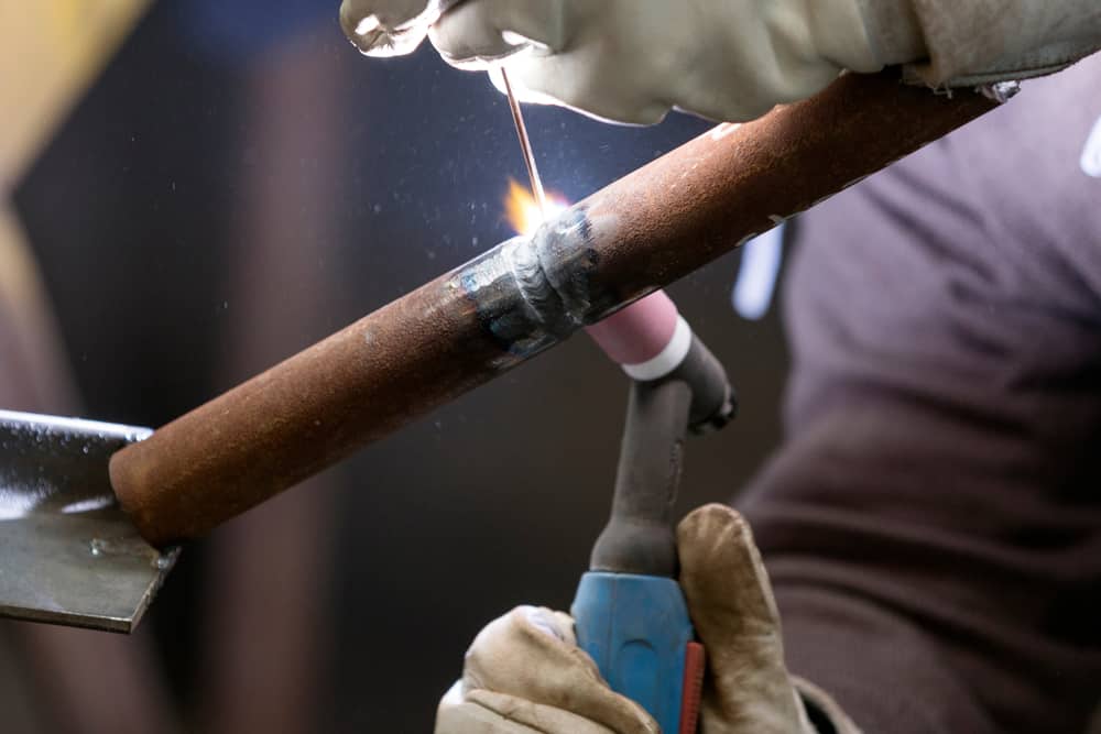 Manual fusion welding process