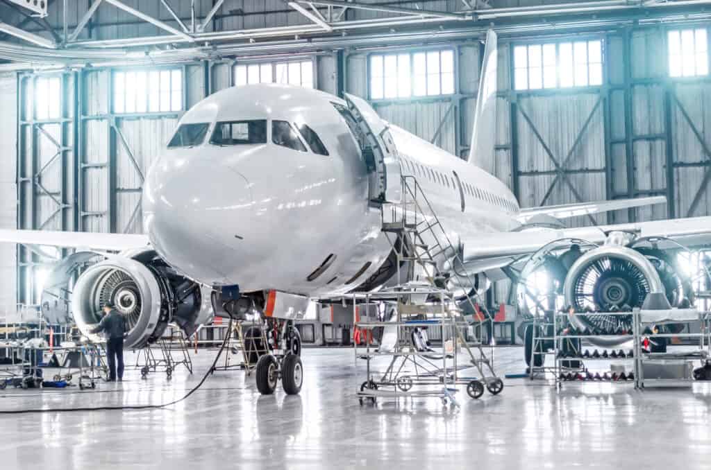 Commercial jet following standards for TIG welding in aerospace